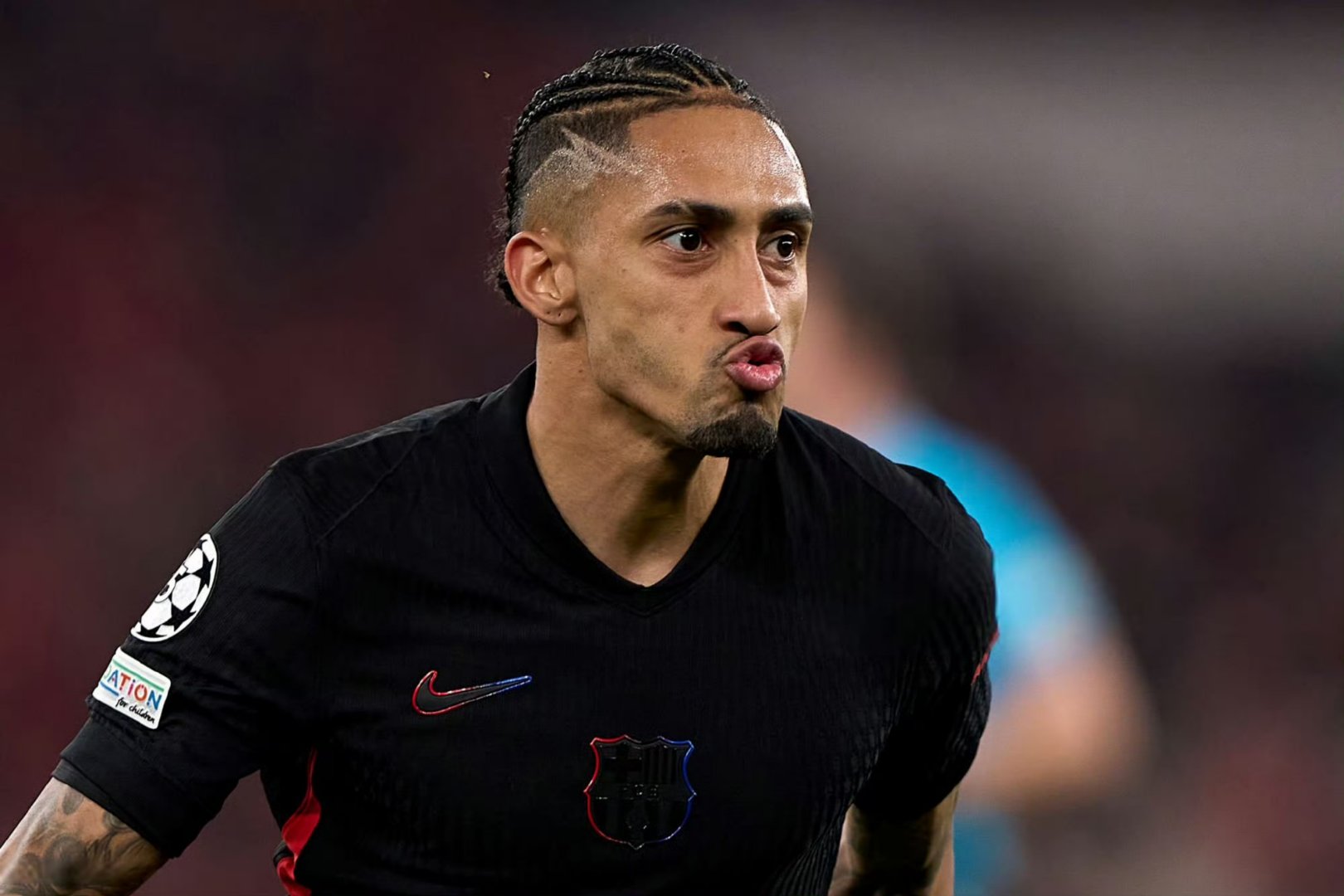 关于莱比锡与本菲卡激战正酣，补时阶段一粒世界波决定胜负！的信息